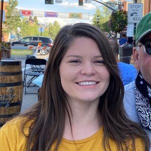 Meet your Posher, Amanda